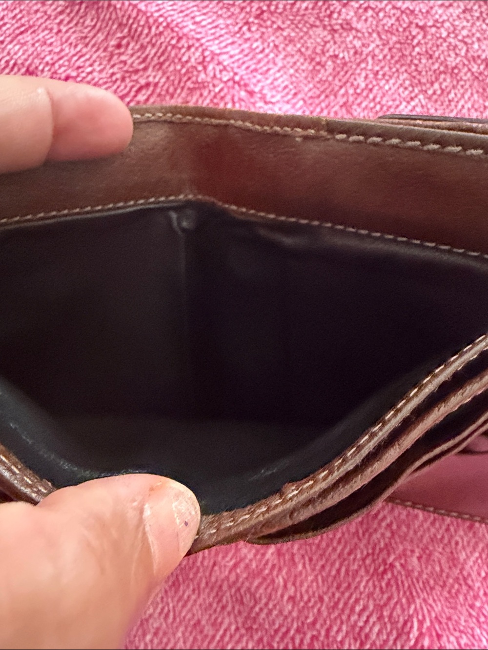 Gucci Brown/Tan GG Canvas Bamboo Trim Crossbody - Picture 10 of 12